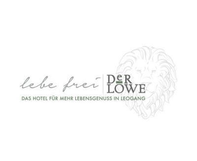 Lebe frei der Löwe, Logo und Schrift, Löwenkopf in grau, 2024